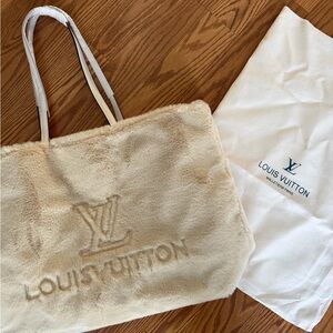 New just came in large Cream Fur Tote Bag
